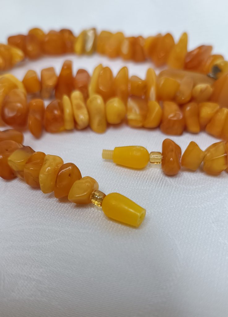 Бусы винтажные из натурального янтаря с подвеской