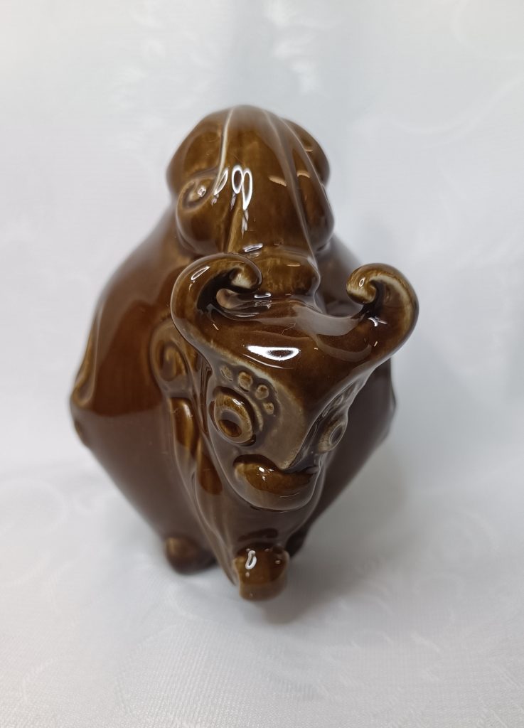 Статуэтка "Зубр", фарфор, роспись, Минский фарфоро фаянсовый завод