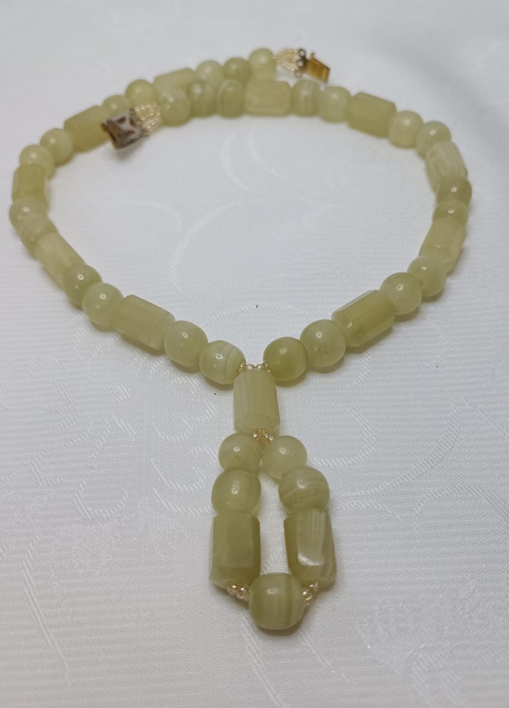 Бусы винтажные из натурального оникса