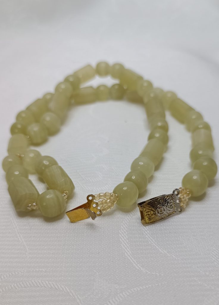 Бусы винтажные из натурального оникса