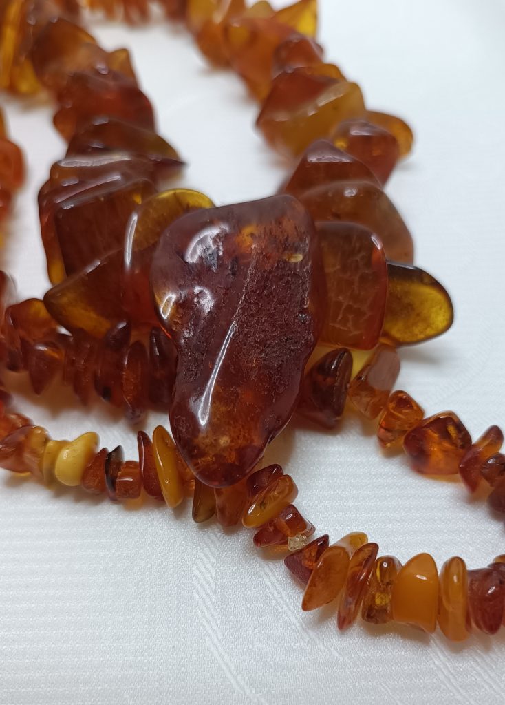 Винтажные бусы из натурального янтаря