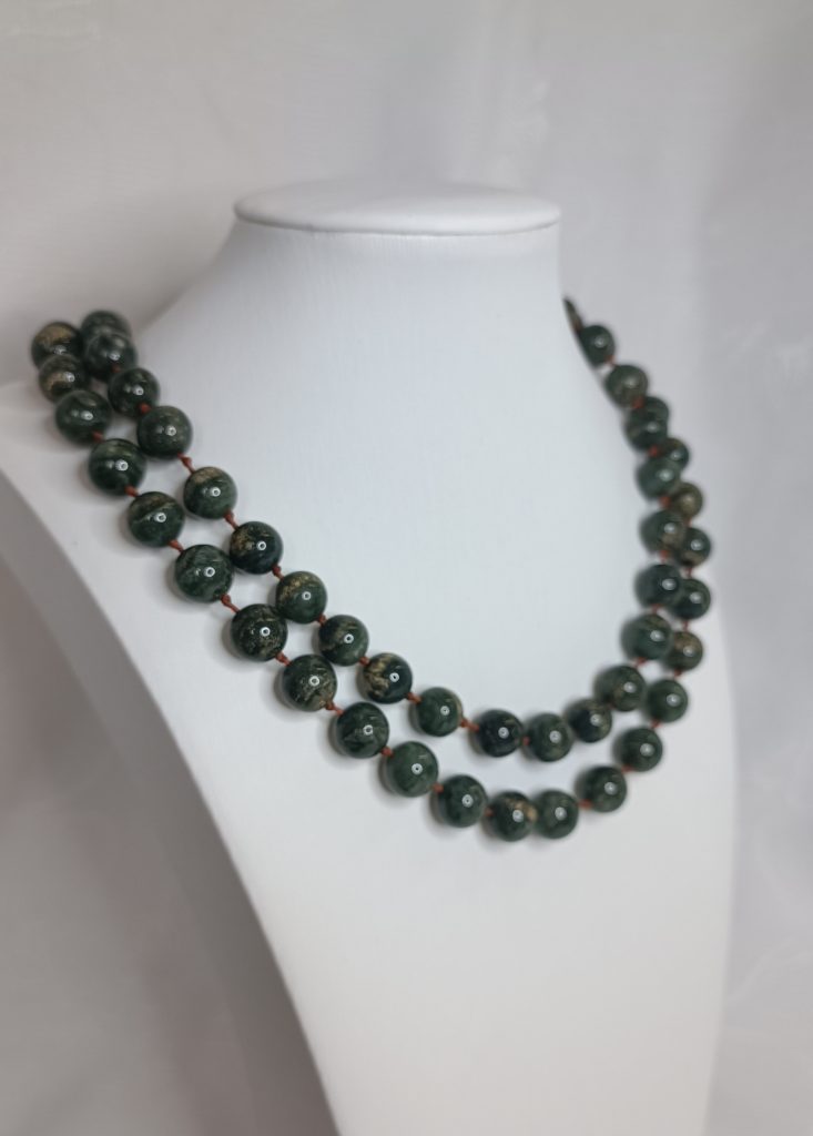 Бусы из натурального камня, СССР