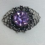 Брошь с аметистовым стеклом, серебрение