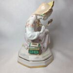 Статуэтка фарфоровая "Малахитовая шкатулка" ("Танюшка и тятино подаренье"), автор О.М.Богданова, Ленинградский завод фарфоровых изделий (ЛЗФИ), 1956 1967гг.