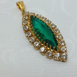 Винтажный кулон, изумрудное стекло, металл, Чехословакия, 1980 е