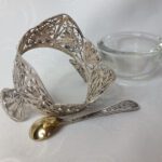 Солонка с ложечкой, ажурная скань, мельхиор, стекло, СССР, 1970 1980гг.