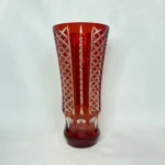 Ваза для цветов с геометрическим декором рубинового оттенка, стекло, СССР, 1960 1990гг