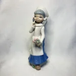 Статуэтка "Девочка с букетом цветов", casades (Касадес)