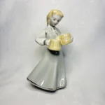 Статуэтка "Девушка с пивными кружками", Рижский ФФЗ