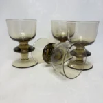 Рюмки на ножке, дымчатое стекло