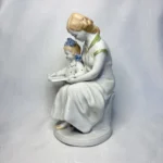 Статуэтка "Первая буква", фарфор, Полонский ЗХК, СССР