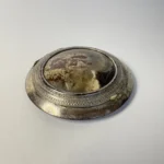 Старинная пудреница, яшма, металл