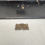 Антикварная шкатулка "Встреча гостя", папье маше