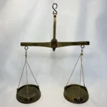 Антикварные аптекарские весы, Пауль Рааше