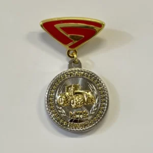 Знак 70 лет МТЗ